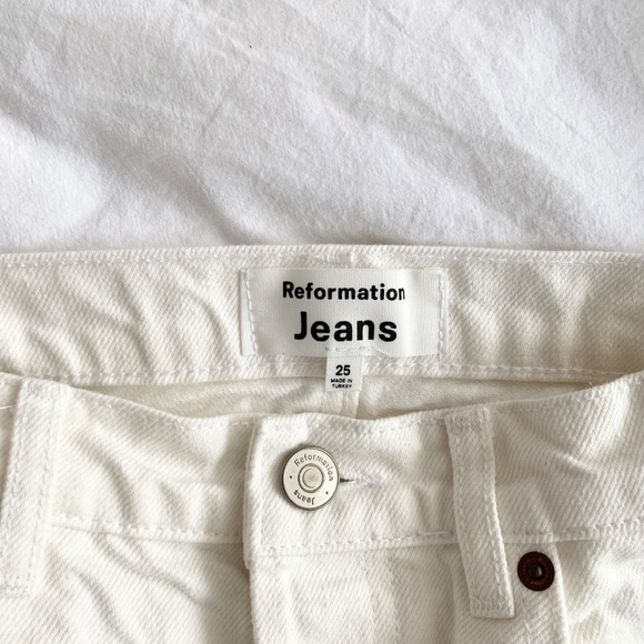 Reformation Charlie high rise Jean shorts - Picture 7 of 8